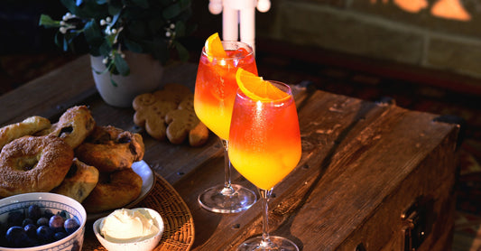 The Perfect Christmas Morning: Blueberry Bagels + Ink Sloe Sunsets